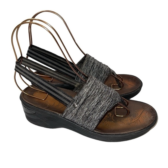 Bzees Shoes - BZees Women's Sandals Size 8.5M Gray/Black "Dazzle" Thong Wedge Fabric Upper